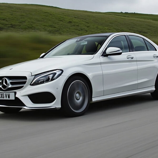 Mercedes-Benz Klasa C – opinie, cena, dane techniczne, wymiary, spalanie, osiągi