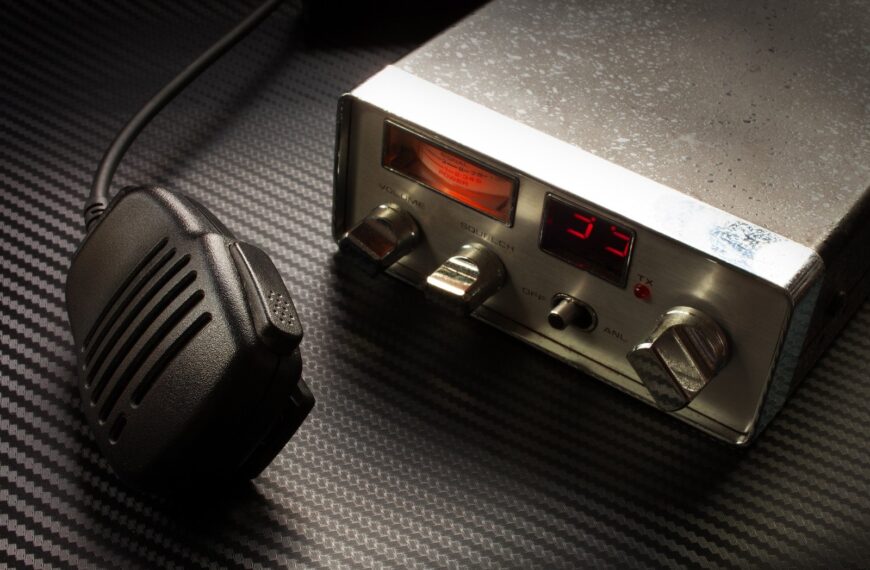 Autodetektory radarowe: Czy warto inwestować i jak wybrać odpowiedni model?