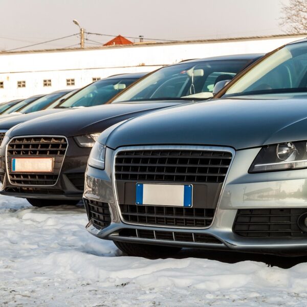 Jak przygotować samochód na trudne warunki zimowe?