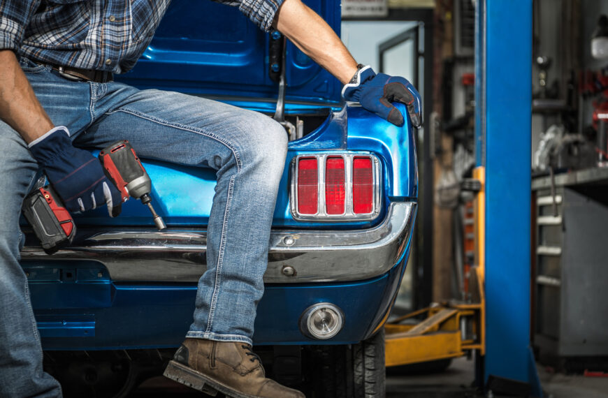 Renowacja samochodów klasycznych: Praktyczny poradnik dla pasjonatów