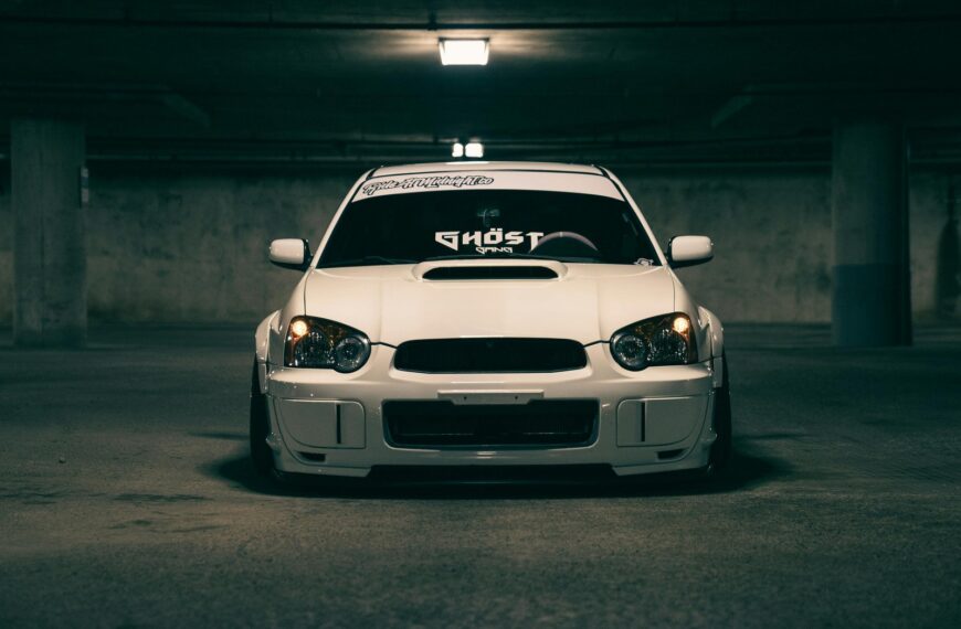 Samochody po tuningu: Przykłady najlepszych projektów z Polski i świata.