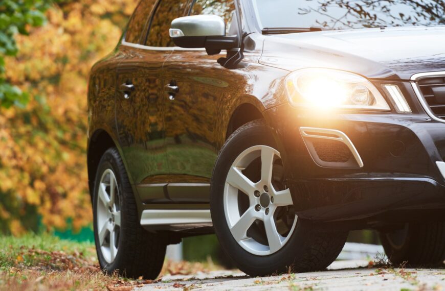 Samochody typu SUV czy crossover: Który rodzaj wybrać dla rodziny?